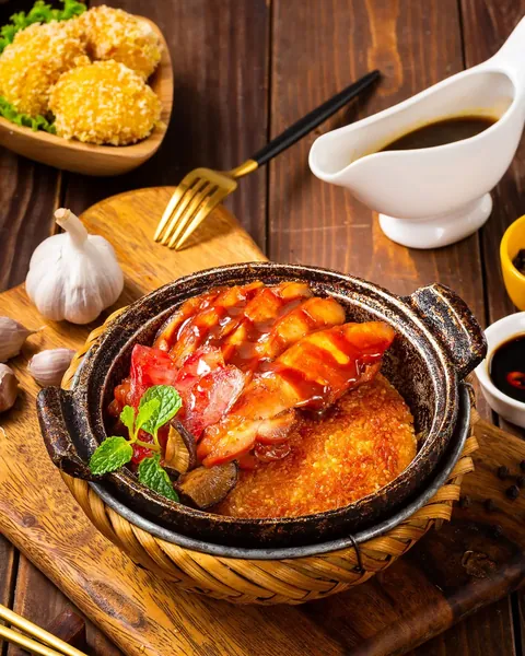 Cơm niêu đập — Gánh Ngon